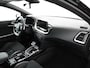 Kia Ceed Sportswagon 1.5 T-GDi GT-Line AUTOMAAT Stoel-/Stuurverwarming - Apple Carplay/Android Auto - Schuif-/Kanteldak - Achteruitrijcamera - Climate Control - Fabrieksgarantie t/m 03-2031