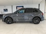 Volkswagen Tiguan 1.4 TSI eHybrid R-Line Business+Black style Panoramadak / Trekhaak /Carplay/ Leer