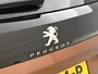 Peugeot 3008 SUV Allure 1.5 BlueHDi 130pk Automaat | Lage kilometerstand! | Navigatie via Apple Carplay / Android Auto | Achteruitrijcamera | Handsfree Achterklep | Keyless | Climate Control | Cruise Control | Parkeersensoren v+a | Elektrisch inklapbare spiegels | Armsteun | Bluetooth | Donker getint glas | Trekhaak | 19" lichtmetalen velgen |