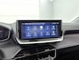 Peugeot 208 Allure Hybrid 110pk Automaat | Navigatie | Climate Control | Cruise Control | Parkeersensoren v+a | Armsteun | Digitaal instrumentenpaneel | Draadloze Apple Carplay / Android Auto | DAB+ radio | All seasonbanden | Led koplampen | Donker getint glas | 16" lichtmetalen velgen |