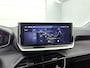 Peugeot 208 Allure Hybrid 110pk Automaat | Navigatie | Climate Control | Cruise Control | Parkeersensoren v+a | Armsteun | Digitaal instrumentenpaneel | Draadloze Apple Carplay / Android Auto | DAB+ radio | All seasonbanden | Led koplampen | Donker getint glas | 16" lichtmetalen velgen |