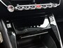 Peugeot 208 Allure Hybrid 110pk Automaat | Navigatie | Climate Control | Cruise Control | Parkeersensoren v+a | Armsteun | Digitaal instrumentenpaneel | Draadloze Apple Carplay / Android Auto | DAB+ radio | All seasonbanden | Led koplampen | Donker getint glas | 16" lichtmetalen velgen |