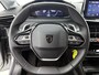Peugeot 208 Allure Hybrid 110pk Automaat | Navigatie | Climate Control | Cruise Control | Parkeersensoren v+a | Armsteun | Digitaal instrumentenpaneel | Draadloze Apple Carplay / Android Auto | DAB+ radio | All seasonbanden | Led koplampen | Donker getint glas | 16" lichtmetalen velgen |