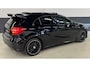 Mercedes-Benz A-klasse 200 AMG Automaat / Carplay / Pano / Stoelverwarming / Leder-alcantara