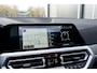 BMW 3-Serie 330e M-Sport *Pano* Stuurverw* HUD* Leder* ACC*