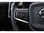 Volvo XC40 T5 Recharge Inscription | Electrische bedienbare voorstoelen | Stoelverwarming | Parkeerverwarming | Parkeersensoren voor + achter | Volvo on Call | Harman Kardon Premium Audio | Dealeronderhouden | Lederen Bekleding