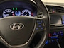 Hyundai i20 1.2 i-Motion Navi / Camera / Cruise / Stoel - stuurverwarming