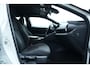 Toyota C-HR 1.8 Hybrid 140 Executive 140pk Stoelverwarming/Navigatie/Camera