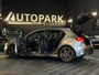Mercedes-Benz A-klasse 250 Premium Plus AMG |PANO|CAMERA|SFEERVERLICHTING|DEALER ONDERHOUDEN|CARPLAY|224PK|