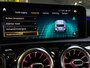 Mercedes-Benz A-klasse 250 Premium Plus AMG |PANO|CAMERA|SFEERVERLICHTING|DEALER ONDERHOUDEN|CARPLAY|224PK|