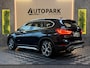 BMW X1 SDrive20i High Executive M-Sport NAP/LED/HuD/SFEERVERLICHTING/CAM/AUTOMAAT