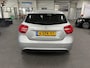Mercedes-Benz A-klasse 180 Ambition Automaat met flippers, NL-Auto met Navigatie, Parkeersensoren voor & Achter, Cruise Controle