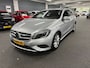 Mercedes-Benz A-klasse 180 Ambition Automaat met flippers, NL-Auto met Navigatie, Parkeersensoren voor & Achter, Cruise Controle