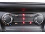 Mercedes-Benz CLA 180 AMG Leder Carplay Camera Stoelverwarming