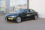 Alfa Romeo Giulia 2.0T TI/ORIG.NL/CARPLAY/STOEL.STUUR.VERW/DEALEROND.