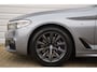 BMW 5-Serie Touring 530i High Executive*M-pakket*Pano*Trekhaak*Stoelventilatie*132Dkm*2019*
