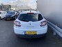 Renault Megane Estate 1.4 TCe Dynamique 146Dkm, Leer/Stof, Clima, Navi, CC, PDC v/a, LM, Trekh, nw. APK – Inruil Mogelijk –