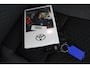 Toyota Yaris Cross 1.5 Hybrid 130 Dynamic | Stuur en stoel verwarming | Parkeer sensoren | Navigatie |