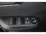 Toyota Yaris Cross 1.5 Hybrid 130 Dynamic | Stuur en stoel verwarming | Parkeer sensoren | Navigatie |
