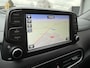 Hyundai Kona 1.0T 120PK Navi,Clima,Cruise,Isofix,PanoDak,StoelVerkoeling/Verwarming,StuurVerwarming,ElektrRamen+Spiegels,Camera.