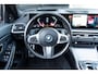 BMW 3-Serie Touring 330e M Zetels Pano H&K HU Trekhaak
