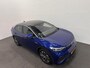 Volkswagen ID.5 Pro 77 kWh Airco ECC Warmtepomp PDC VA Navi Carplay Adaptive Cruise Control 19" Ambiente Verlichting Stoelverwarming