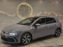 Volkswagen Golf 1.5 eTSI 3x R-Line Panorama/HUD/Keyless/IQ Light