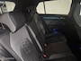 Volkswagen Golf 1.5 eTSI 3x R-Line Panorama/HUD/Keyless/IQ Light