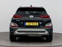 Hyundai Kona 1.6 GDI HEV FASHION DESIGN | NAVI | CLIMA | CAMERA | CRUISE ADAPTIEF | HUD | DDDEHOEK DETECTIE | APPLE CARPLAY & ANDROID AUTO | 18'' LM VELGEN | FABRIEKSGARANTIE GELDIG T/M 6-2028! |