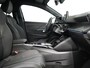 Peugeot 208 GT | Adaptieve cruise control met Stop&Go functie | Armsteunen op de voorportieren bekleed met kunstleder met groen sierstiksel (GT-Line) | Climate Control