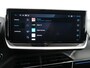 Peugeot 208 GT | Adaptieve cruise control met Stop&Go functie | Armsteunen op de voorportieren bekleed met kunstleder met groen sierstiksel (GT-Line) | Climate Control