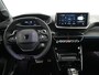 Peugeot 208 GT | Adaptieve cruise control met Stop&Go functie | Armsteunen op de voorportieren bekleed met kunstleder met groen sierstiksel (GT-Line) | Climate Control