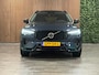 Volvo XC60 T8 AWD Recharge Ultra Dark | Luchtvering | Trekhaak | 360 Camera | Head-Up Display | 455pk | Harman Kardon | Adaptieve Cruise Control | Stoelverwarming voor+achter | Stuurwielverwarming | Schuifdak | 21 Inch | Full LED Meesturende koplampen | Pilot Assist | BLIS Dode Hoek Detectie | Elektrische voorstoelen geheugen | Lederen bekleding | Zitting verlenging voorstoelen | Lederen dashboard | Google Infotainment | Keyless Drive | Parkeersensoren voor+achter | Privacy Glass | Elektrisch bedienbare achterklep | DAB Radio | Apple Carplay/Android Auto | Alarm Klasse III | Draadloos telefoon opladen | Volvo On Call met mobiele App functie | Denim Blue Metallic |