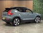 Volvo XC40 Recharge 70 kWh | All Season Banden | 95% SoH | Stoel en Stuurwielverwarming | Parkeercamera | Leder alcantara R-Design bekleding met wit stiksel en bies | Zitting verlenging voorstoelen | Warmtepomp | 19 Inch | Google Infotainment | Keyless Drive | Parkeersensoren voor+achter | Elektrisch bedienbare achterklep | Apple Carplay/Android Auto | Alarm Klasse III | Draadloos telefoon opladen | Volvo On Call met mobiele App functie | Thunder Grey Metallic |
