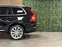 Volvo XC90 T8 AWD Recharge Bright Long Range | Trekhaak | Harman Kardon | Adaptieve Cruise Control | 455pk | Standkachel met Volvo On Call App | Stoelverwarming voor+achter | Stuurwielverwarming | 21 Inch | Full LED Meesturende koplampen | Pilot Assist | BLIS Dode Hoek Detectie | Elektrische voorstoelen geheugen | Lederen bekleding | Zitting verlenging voorstoelen | Parkeercamera | Keyless Drive | Parkeersensoren voor+achter | Privacy Glass | Elektrisch bedienbare achterklep | Geïntegreerd kinderzitje achterin | Verlichte instaplijsten | 7-Persoons | 4-Zone Climate Control | Verlichtingspack 2 | DAB Radio | Apple Carplay/Android Auto | Draadloos telefoon opladen | Onyx Black Metallic |