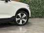 Volvo C40 Recharge Ultimate 69 kWh | Trekhaak | 96% SoH | All Season banden | 360° Camera | Harman Kardon | Elektrische bestuurdersstoel geheugen | Adaptieve Cruise Control | Stoel en Stuurwielverwarming | Panoramadak | Pilot Assist | BLIS Dode Hoek Detectie | 19 Inch | Passagiersstoel elektrisch | Charcoal Woolblend bekleding met wit stiksel en bies | Zitting verlenging voorstoelen | Google Infotainment | Warmtepomp | Keyless Drive | Parkeersensoren voor+achter | Draadloos telefoon opladen | Elektrisch bedienbare achterklep | DAB Radio | Apple Carplay/Android Auto | Volvo On Call met mobiele App functie | Crystal White Metallic |