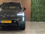 Volvo EX90 Twin Motor Plus 111 kWh | Trekhaak | 360° 3D Camera | Head-Up Display | Adaptieve Cruise Control | Stoelverwarming voor+achter | Stuurwielverwarming | Pilot Assist | Bose Audio Systeem | Panoramadak | Voorstoelen elektrisch geheugen | Nordico Microtech Quilted bekleding | Zitting verlenging voorstoelen | Lederlook dashboard | Elektrische stuurkolom | Keyless Drive | Parkeersensoren voor+achter | Google Infotainment | 20 Inch | Geïntegreerd kinderzitje achterin | 7-Persoons | 4-Zone Climate Control | DAB Radio | Elektrisch bedienbare achterklep | Warmtepomp | Alarm Klasse III | Apple Carplay/Android Auto | Volvo On Call met mobiele App functie en Pre-Conditioning | Platinum Grey Metallic |