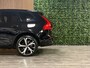 Volvo XC60 T6 AWD Recharge R-Design | MY22 Facelift Google | Harman Kardon | Adaptieve Cruise Control | 21 Inch | Schuifdak | Standkachel met Volvo On Call App | Stoel en Stuurwielverwarming | Parkeercamera | Full LED meesturende koplampen | Pilot Assist | Geïntegreerde kinderzitjes achterin | Elektrische voorstoelen geheugen | Contour stoelen met wit stiksel en bies | Zitting verlenging voorstoelen | Keyless Drive | Parkeersensoren voor en achter | Privacy Glass | Elektrisch bedienbare achterklep | DAB Radio | Apple Carplay/Android Auto | Onyx Black Metallic |