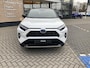 Toyota RAV4 2.5 Hybrid AWD Bi-Tone STOEL/STUURVERW PARK-SENSOREN APPLE/ANDROID ELEK-ACHTERKLEP AD-CRUISE LEDER LM-VELGEN KEYLESS CAMERA