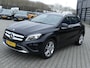 Mercedes-Benz GLA 180 7G-tronic Business Solution / XENON / HALF LEDER