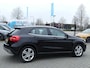 Mercedes-Benz GLA 180 7G-tronic Business Solution / XENON / HALF LEDER
