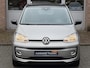 Volkswagen Up! 1.0 Camera | Stoelverwarming | Black style