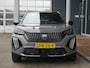 Peugeot 2008 1.2 Hybrid 136 GT | Automaat | LED Koplampen | Camera v+a | 18 inch velgen | Keyless entry & Start | Getint glas | Climate control | Draadloze Carplay / Android auto
