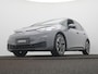 Volkswagen ID.3 Pro 59 kWh LED - Navigatie - Stoelverwarming - PDC - Camera - ACC