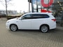 Mitsubishi Outlander 2.4 PHEV Instyle Edition | 27.570 KM !! | 240 PK | 4WD | AUTOMAAT | TREKHAAK | DEALER ONDERHOUDEN | LEDER | 1.500 KG TREKGEWICHT |