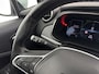 Renault Zoe R110 Life 52 kWh (Owned-Battery) [ 3-Fase-22kW ] {SOH-86%} Aut. *HEATPUMP | FULL-LED | LEATHER-FABRIC | DIGI-COCKPIT | CAMERA | NAVI-FULLMAP | DAB+ | KEYLESS | HEATED-COMFORTSEATS | LANE-ASSIST | 16''ALU*