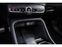Volvo XC40 Recharge Plus | Camera | Apple Carplay/Android Auto | Stoel+stuur verwarming | Cruise adaptief | Navi | Clima | Achteruitrijcamera | Apple Carplay/Android Auto|telefoonintegratie premium | Cruise control adaptief met Stop&Go en stuurhulp