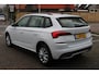 Skoda Kamiq 1.5 TSI ACT 150pk Ambition DSG Automaat / Navigatie by APP / LED / LM 16 inch / Camera / Verwarmb voorstoelen / ACC Cruise