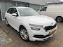 Skoda Kamiq 1.5 TSI ACT 150pk Ambition DSG Automaat / Navigatie by APP / LED / LM 16 inch / Camera / Verwarmb voorstoelen / ACC Cruise