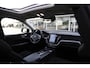 Volvo XC60 2.0 T6 Plug-in hybrid AWD Core Bright Long Range!*Perfect Onderh.*1ste Eig.*Elek. Trekhaak/Pano/Stoelverw./Stuurverw./Keyless Entry+Go/Camera/Apple Carplay-Android/DAB/LED/Parkeersens.V+A/18 inch LM*
